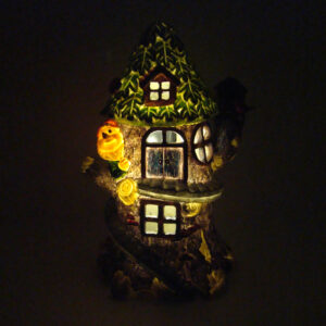 Solar Gnome Tree House - ETA 29/8/17