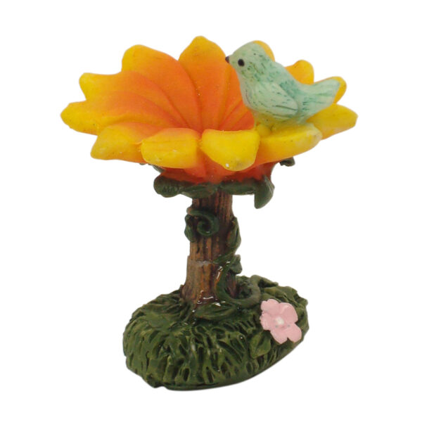 Enchanted Garden Miniatures - Hang-Sell - Bird Bath 5cm